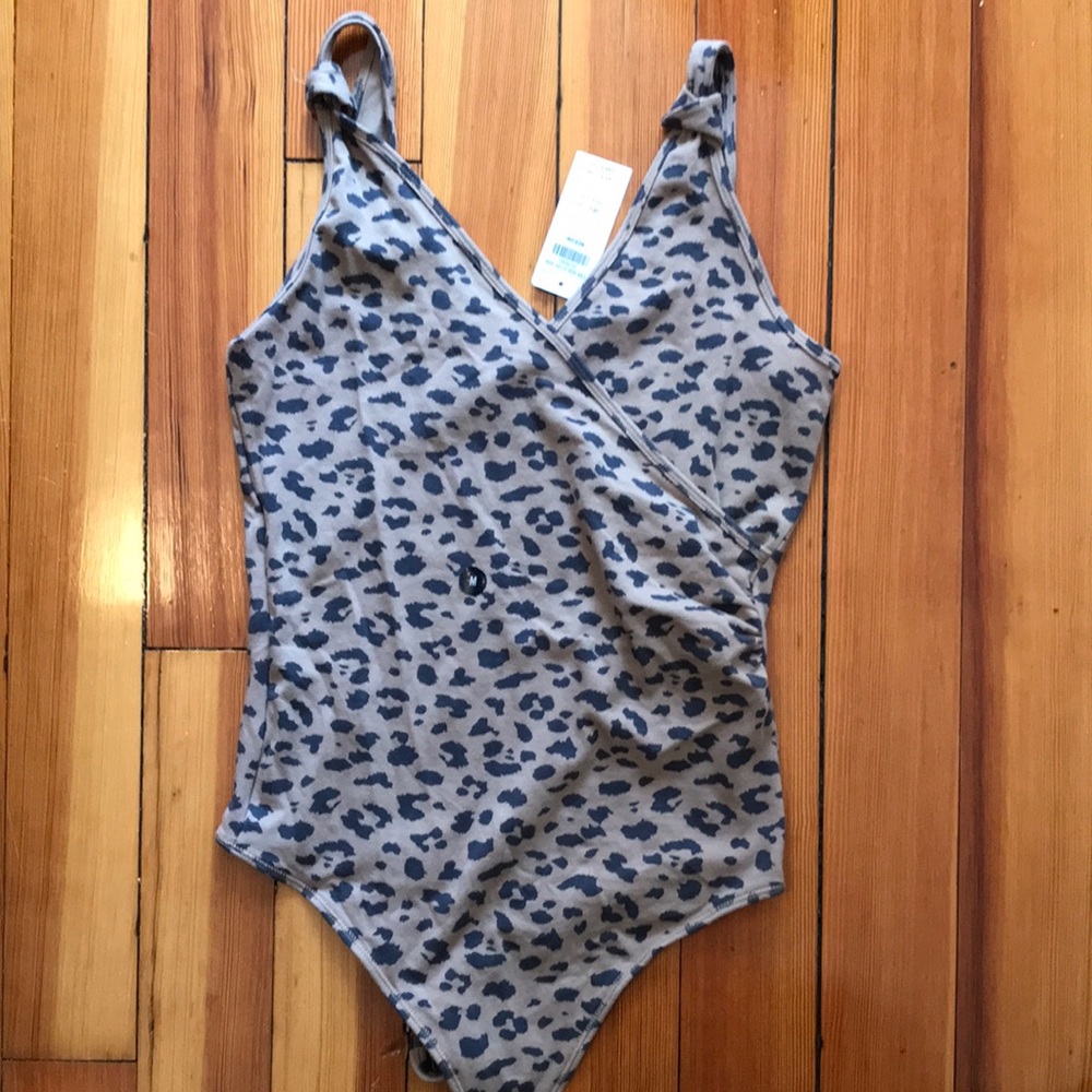Abercrombie and Fitch NWT bodysuit